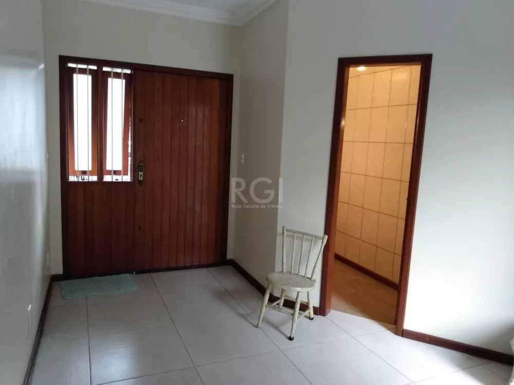 Casa à venda com 4 quartos, 318m² - Foto 4