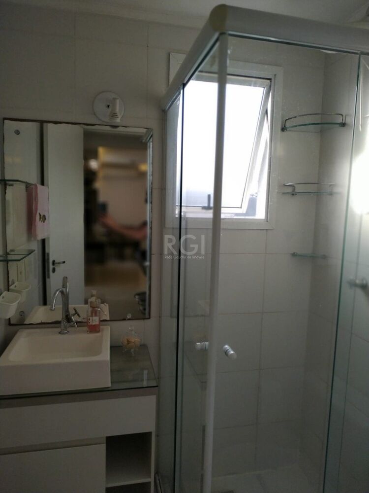 Apartamento à venda com 2 quartos, 62m² - Foto 3