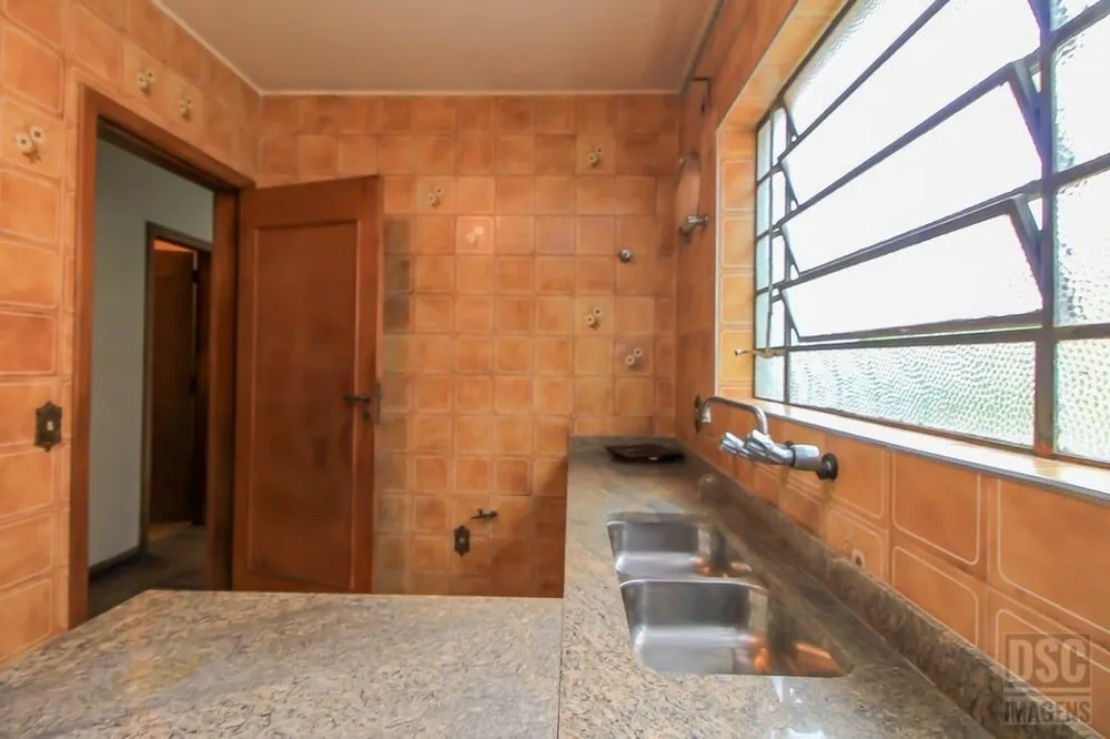 Casa, 3 quartos, 298 m² - Foto 1