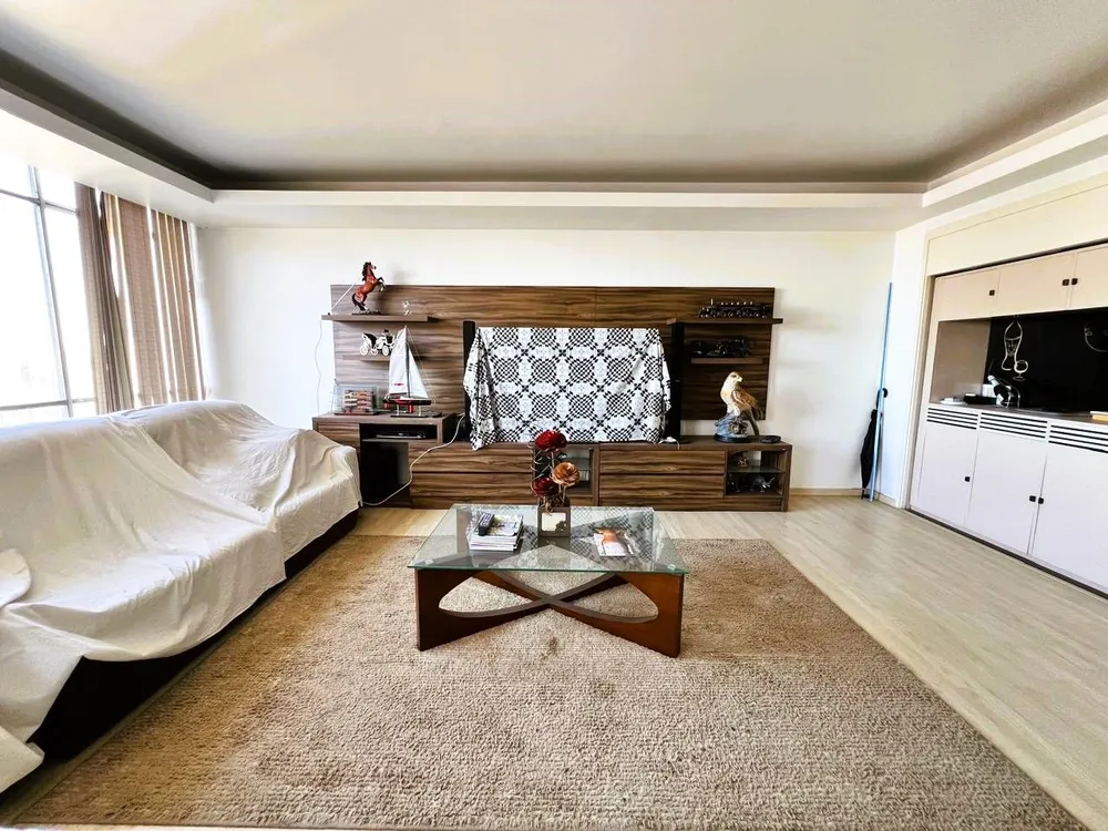 Apartamento, 3 quartos, 206 m² - Foto 2