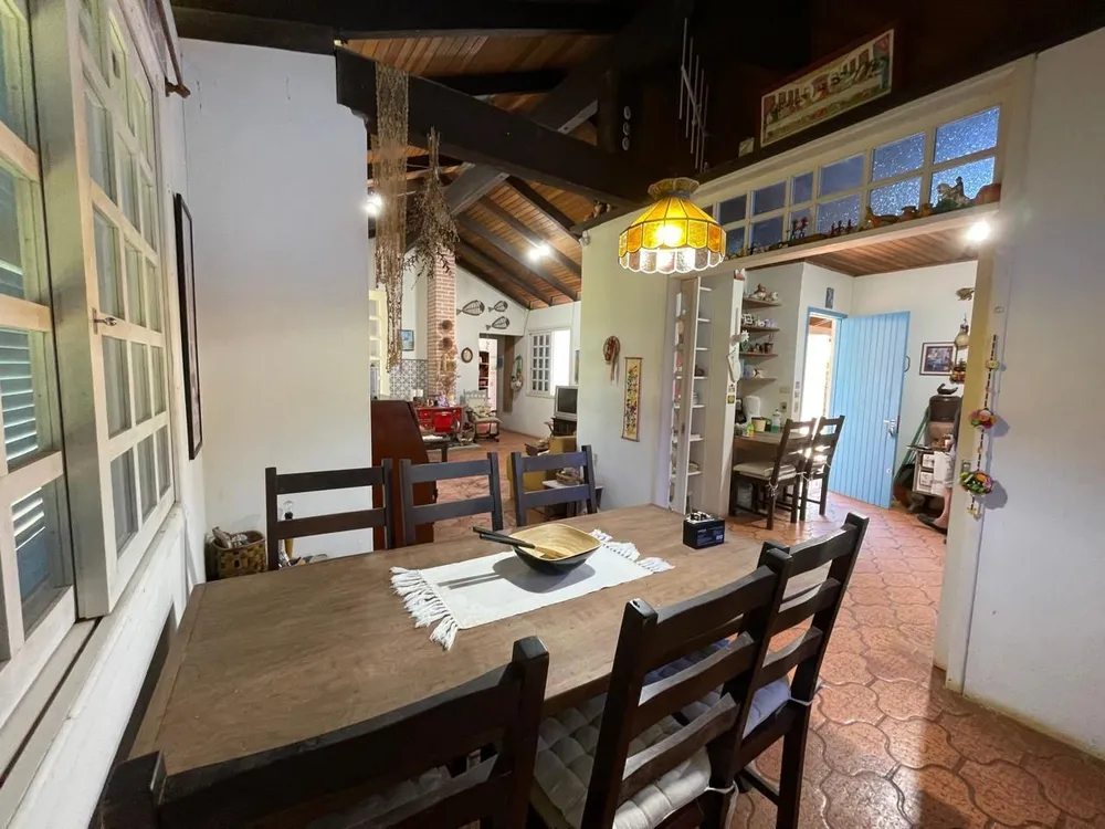 Casa, 4 quartos, 243 m² - Foto 5