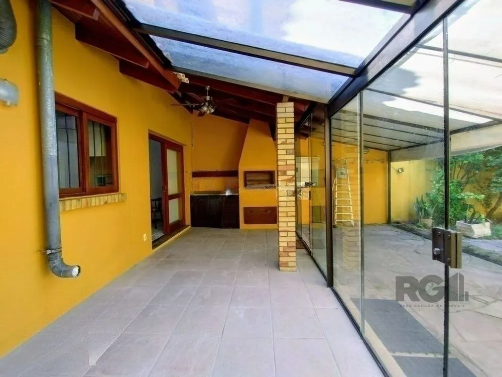 Casa, 3 quartos, 192 m² - Foto 2