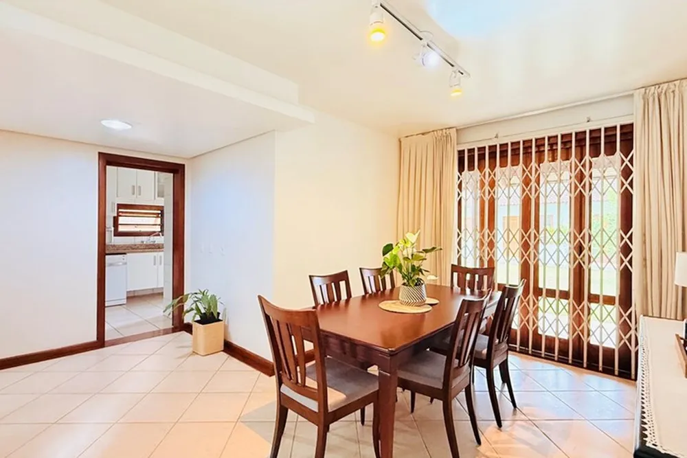 Casa, 4 quartos, 284 m² - Foto 8