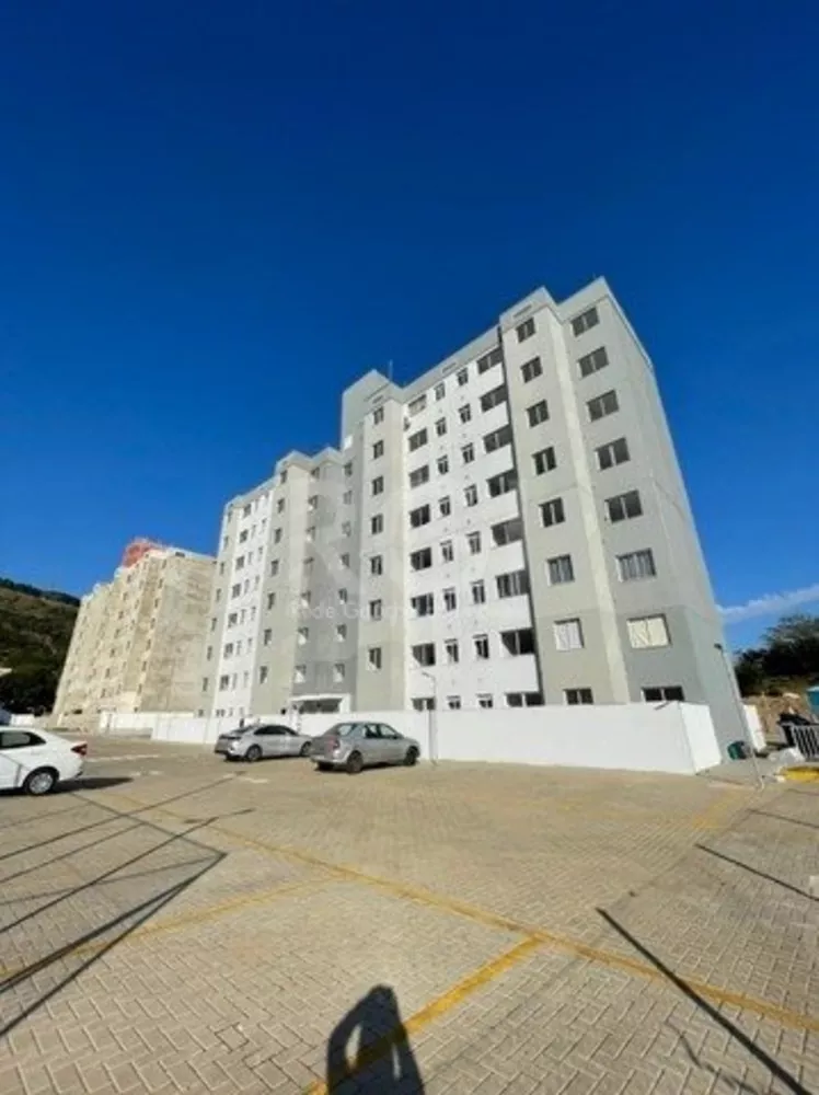 Apartamento à venda com 2 quartos, 44m² - Foto 1