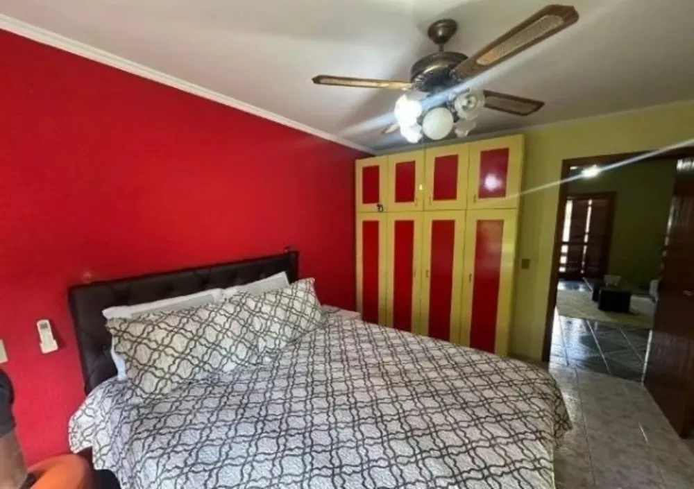 Casa, 4 quartos, 301 m² - Foto 1