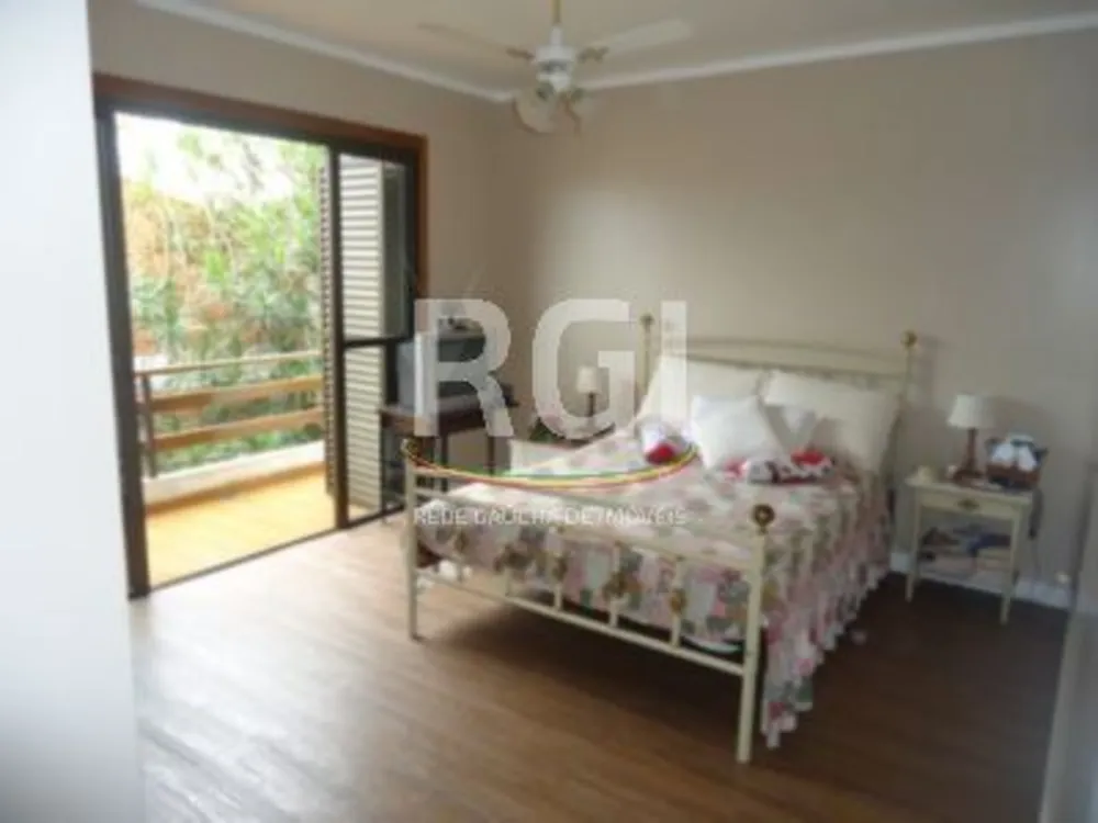 Casa, 4 quartos, 331 m² - Foto 2