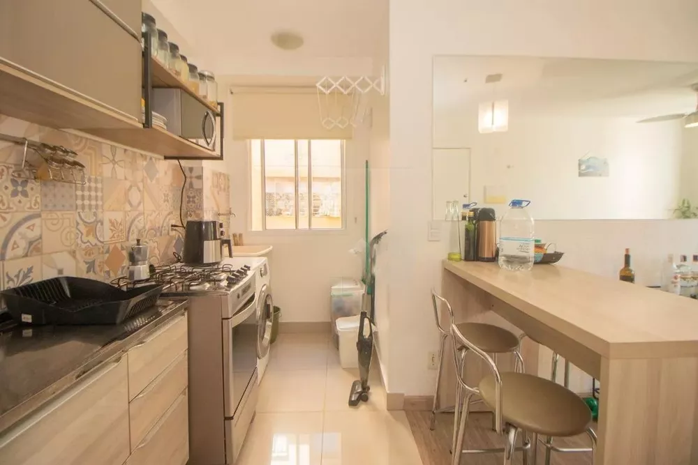 Apartamento à venda com 2 quartos, 43m² - Foto 4