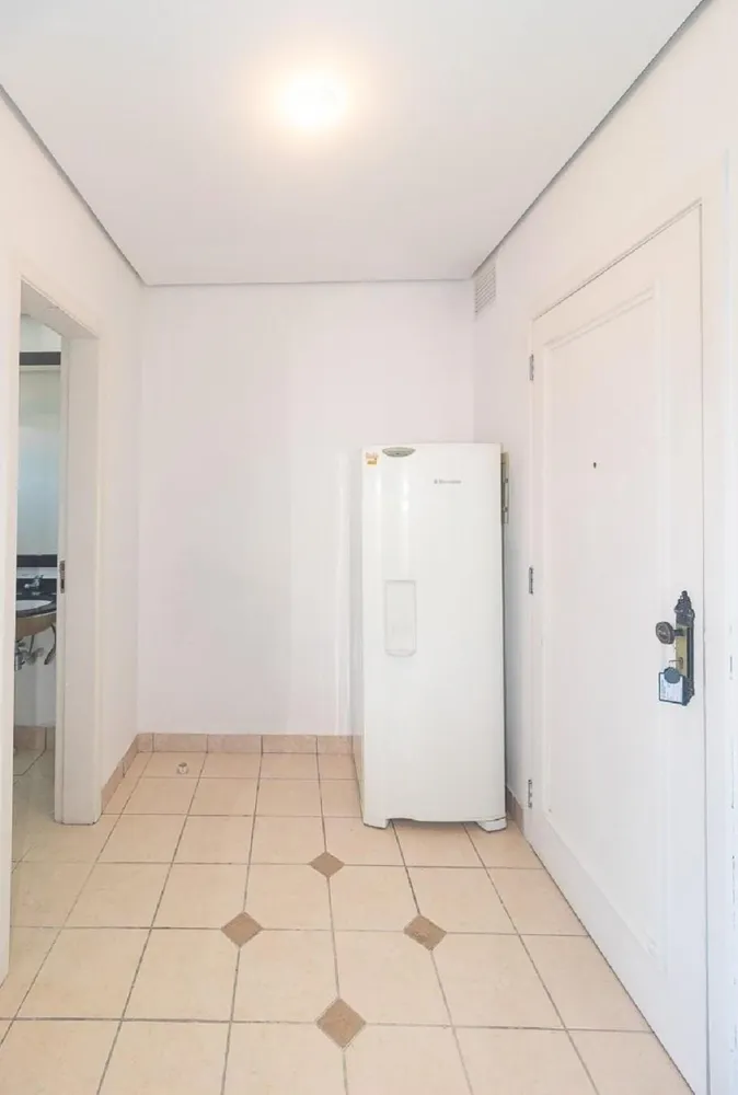 Apartamento, 1 quarto, 28 m² - Foto 2