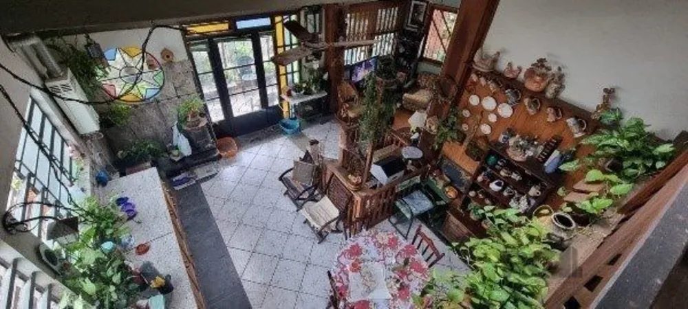 Casa, 4 quartos, 361 m² - Foto 1
