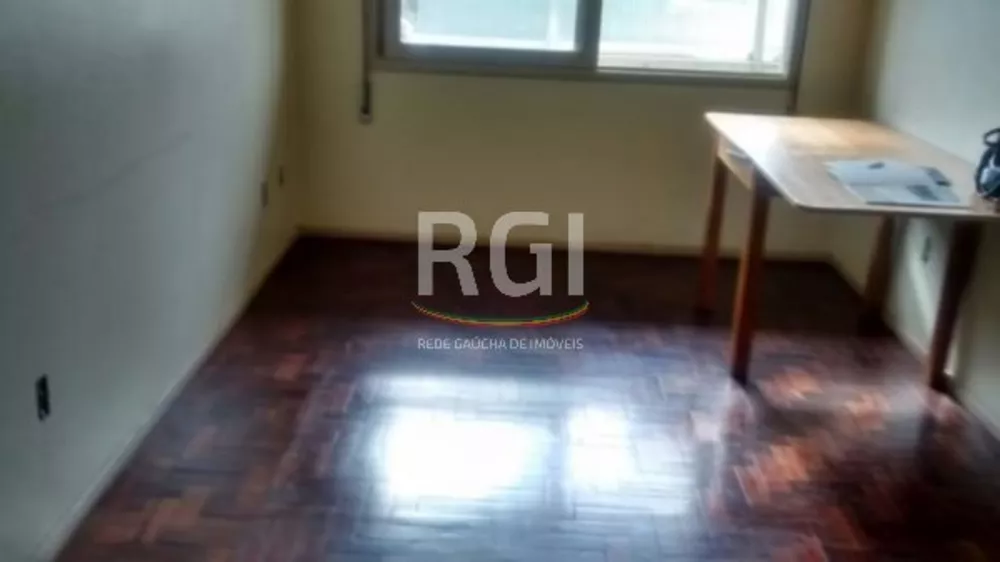 Apartamento à venda com 2 quartos, 70m² - Foto 3