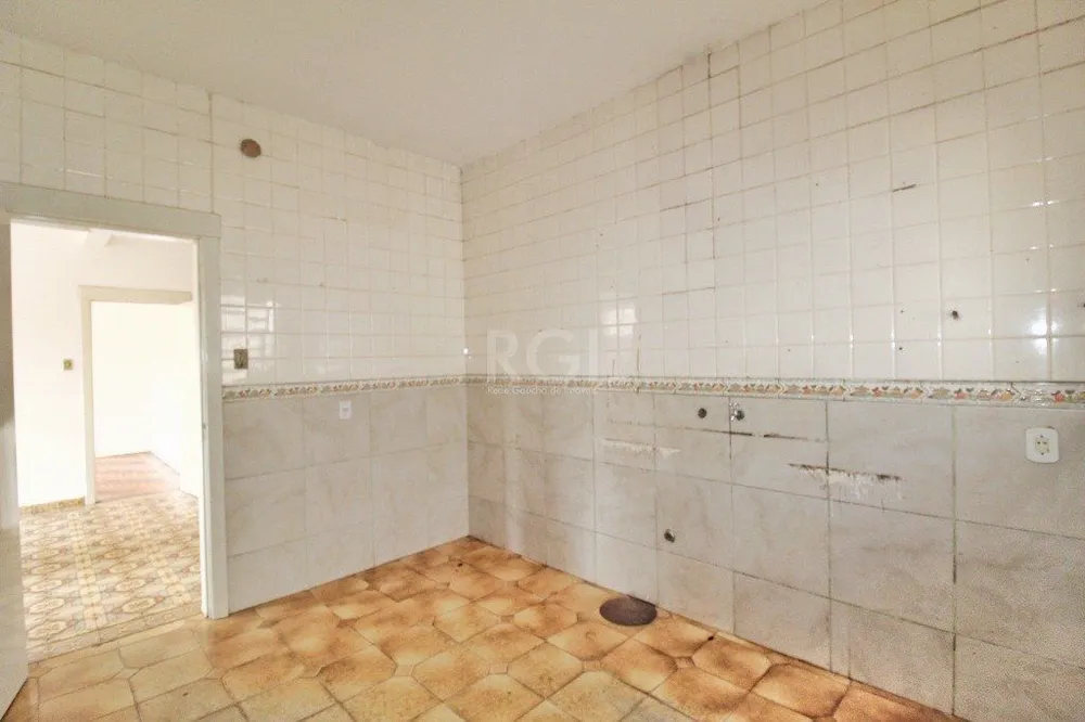 Casa, 4 quartos, 251 m² - Foto 2