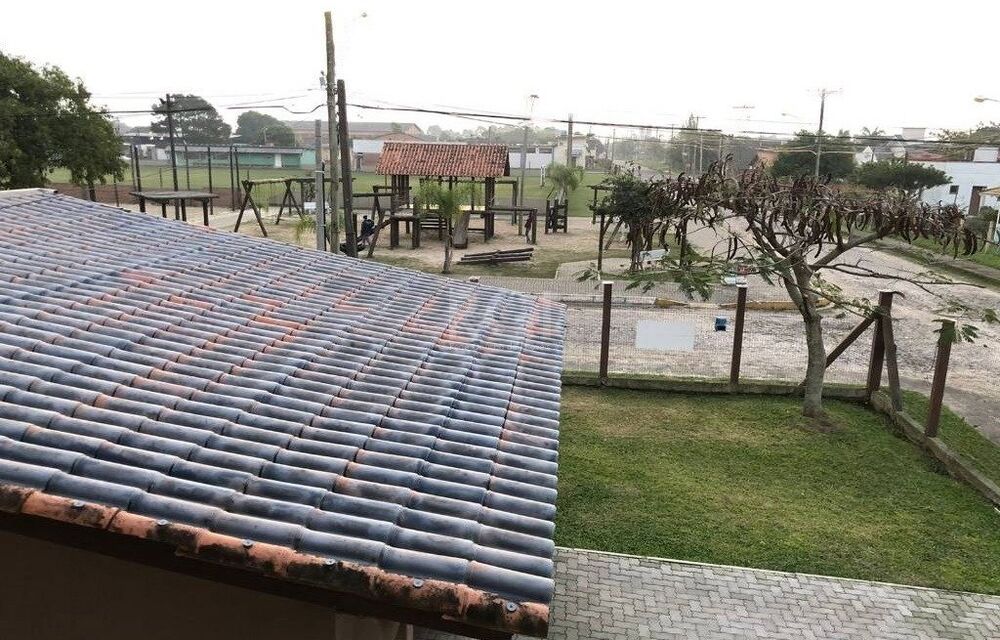 Casa à venda com 2 quartos, 121m² - Foto 4