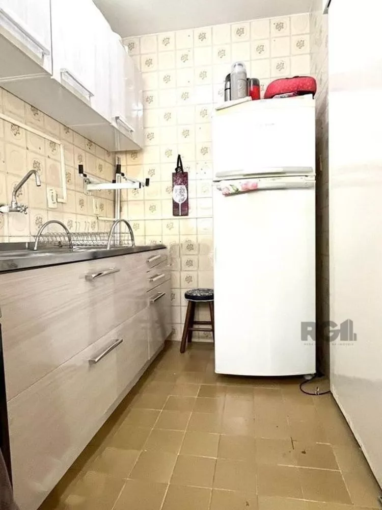 Apartamento à venda com 1 quarto, 28m² - Foto 3