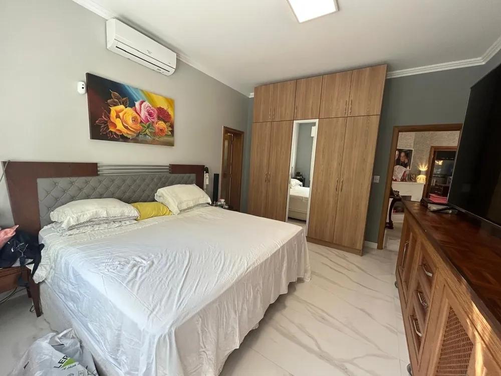 Casa, 8 quartos, 349 m² - Foto 1