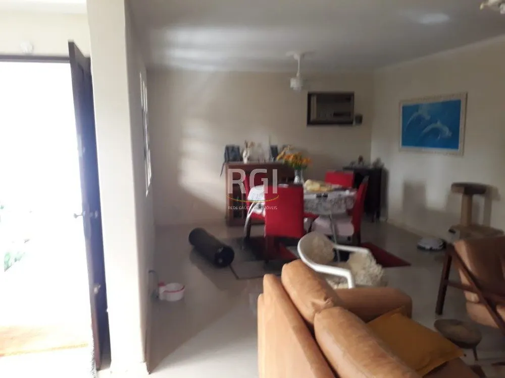 Casa, 3 quartos, 121 m² - Foto 1