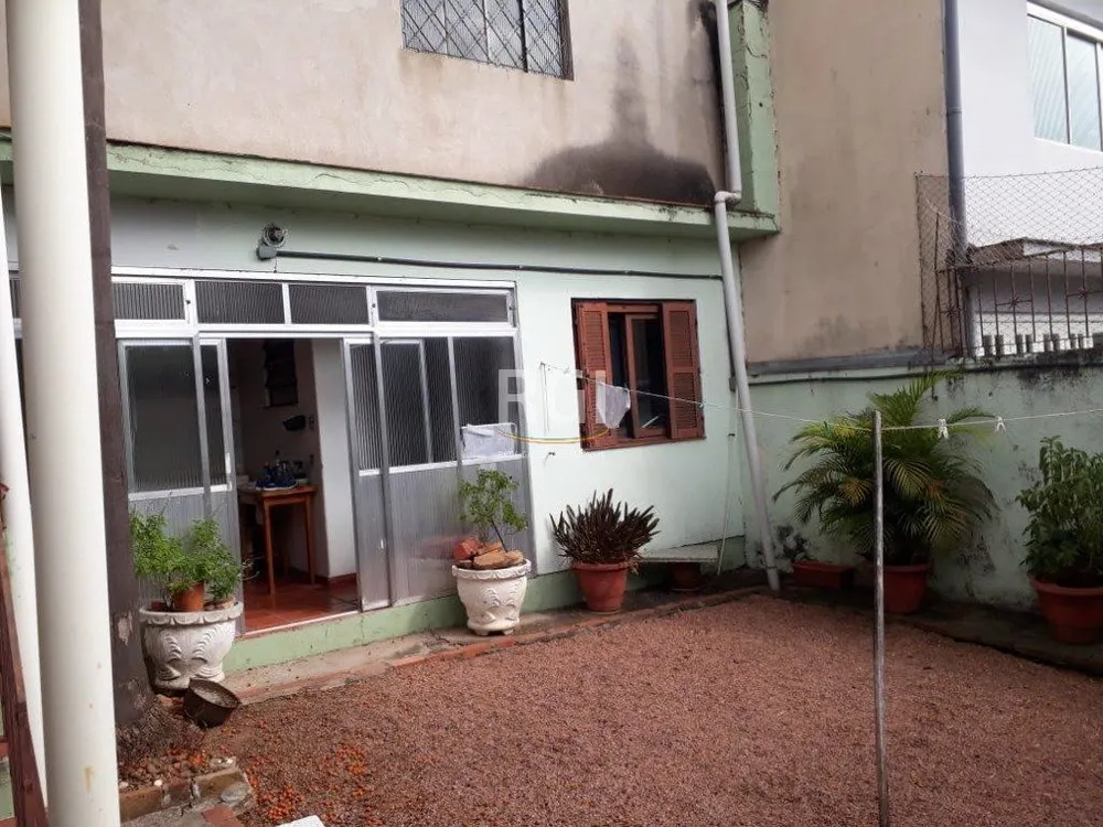 Casa, 3 quartos, 121 m² - Foto 1