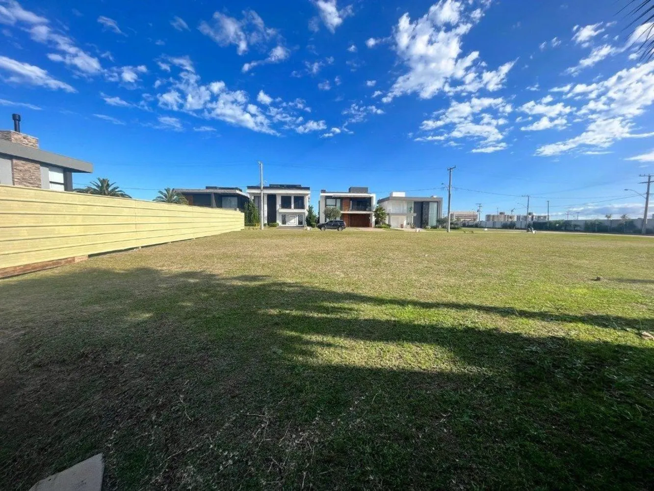 Casa, 5 quartos, 291 m² - Foto 1