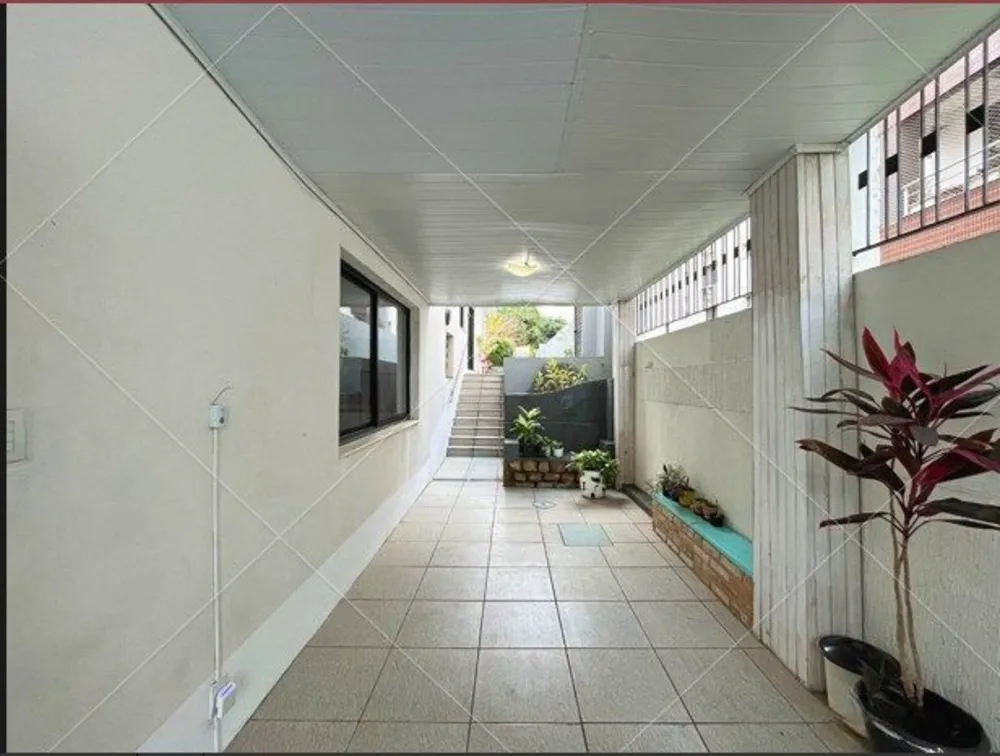 Casa, 3 quartos, 258 m² - Foto 8