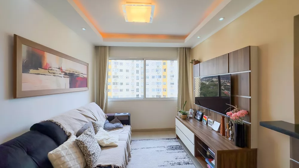 Apartamento à venda com 3 quartos, 65m² - Foto 1