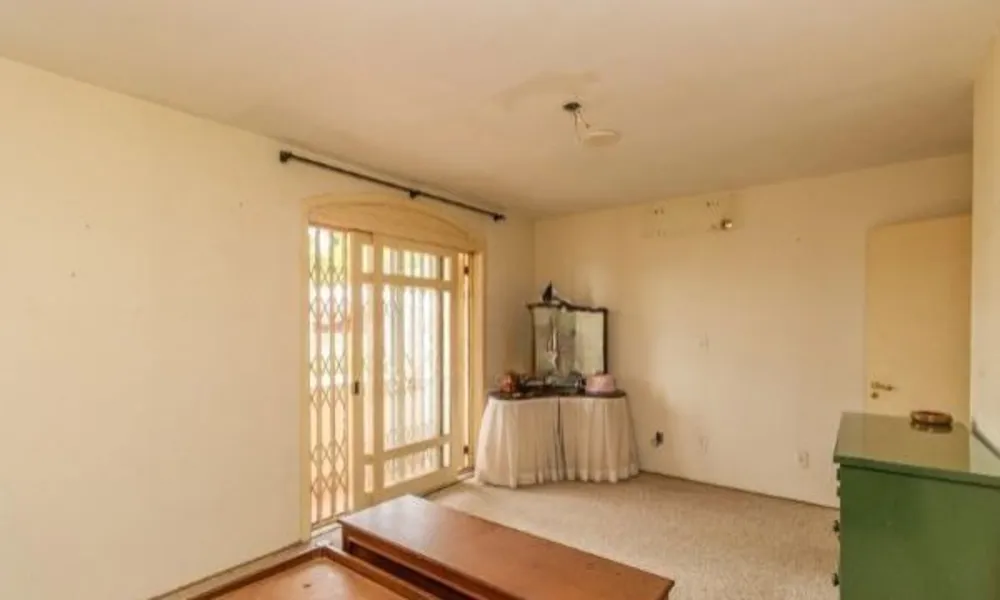 Casa, 4 quartos, 195 m² - Foto 1