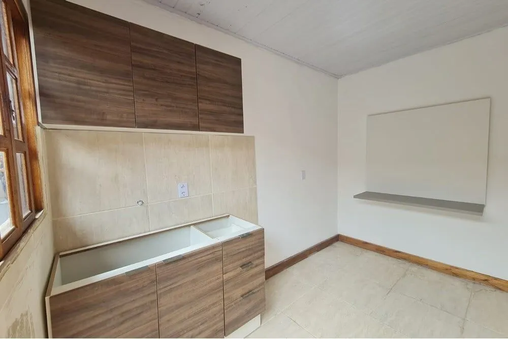Casa, 1 quarto, 24 m² - Foto 2