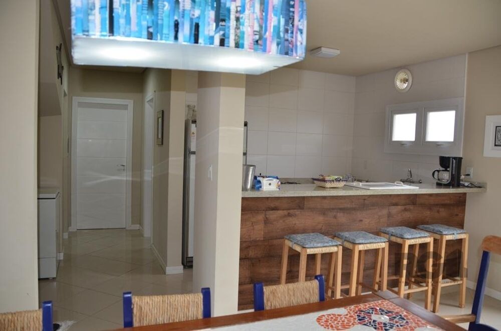 Casa de Condomínio à venda com 4 quartos, 251m² - Foto 9