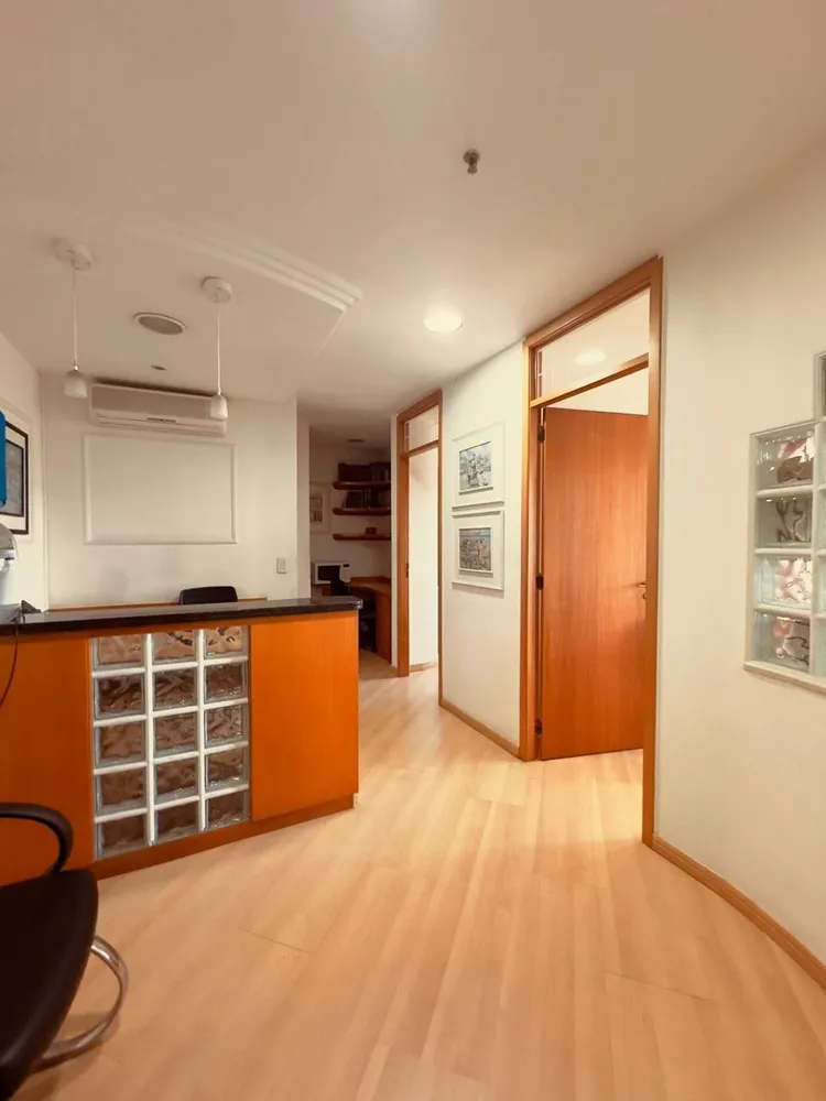 Apartamento, 3 quartos, 136 m² - Foto 3