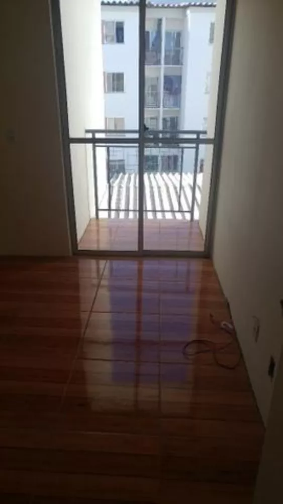 Apartamento à venda com 2 quartos, 44m² - Foto 2