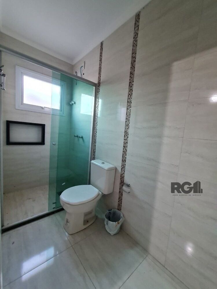 Casa de Condomínio à venda com 3 quartos, 291m² - Foto 3