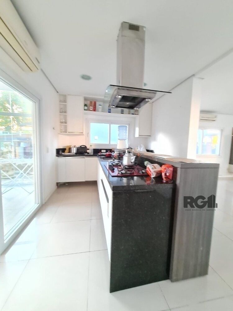 Casa de Condomínio à venda com 3 quartos, 291m² - Foto 7
