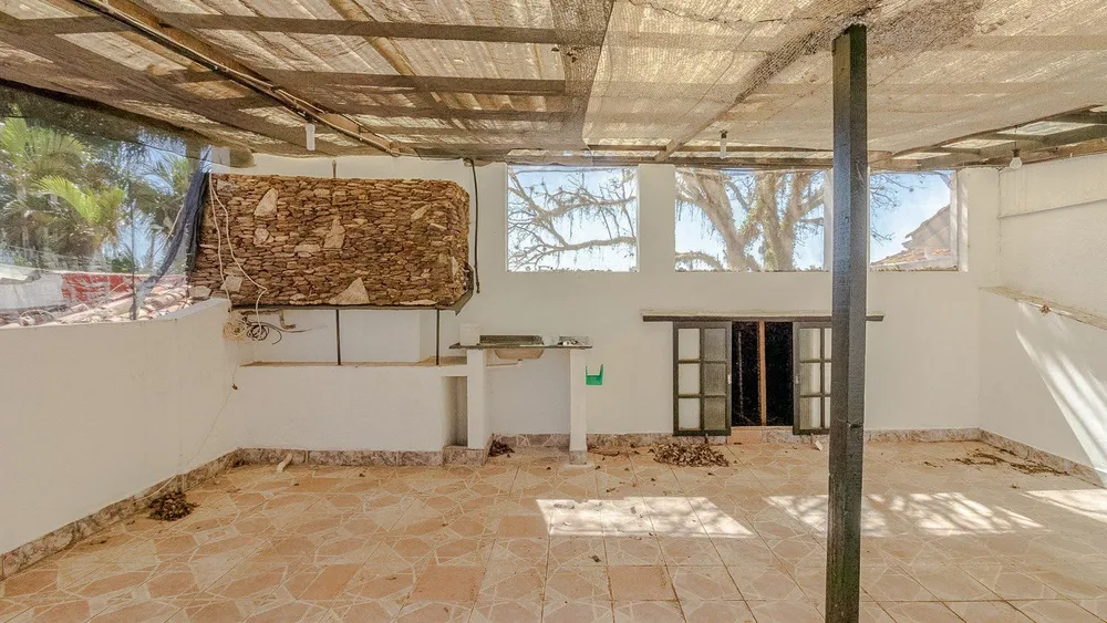 Casa, 4 quartos, 309 m² - Foto 1