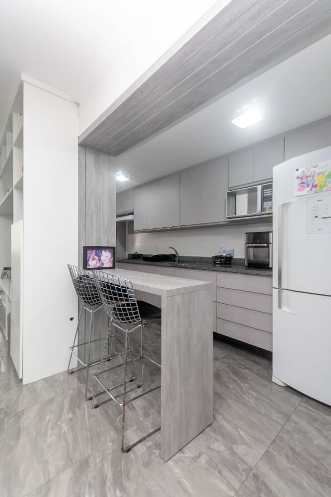 Apartamento à venda com 3 quartos, 92m² - Foto 4