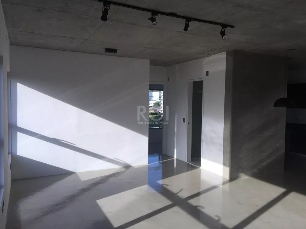 Apartamento à venda com 2 quartos, 68m² - Foto 2