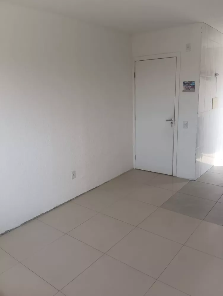 Apartamento à venda com 2 quartos, 41m² - Foto 6