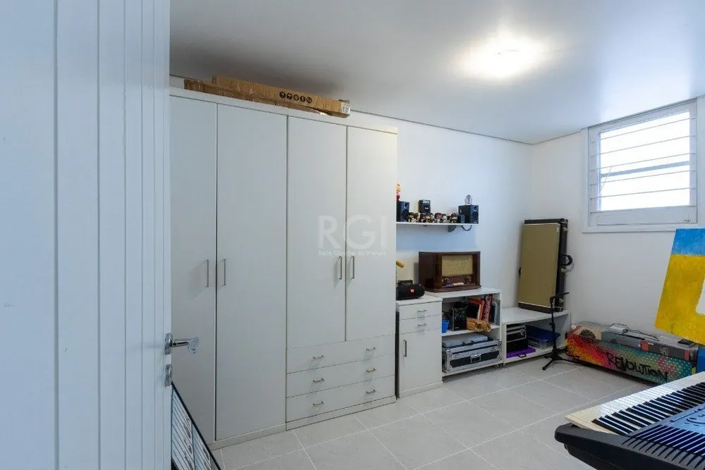 Casa, 5 quartos, 313 m² - Foto 3