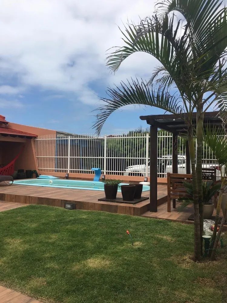Casa, 3 quartos, 299 m² - Foto 1