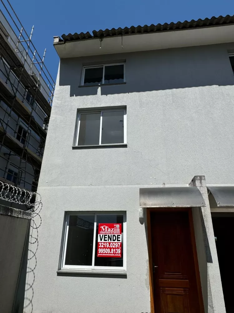 Sobrado à venda com 3 quartos, 62m² - Foto 4