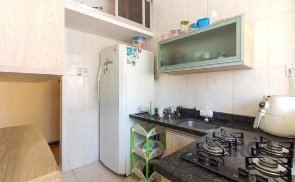 Apartamento à venda com 2 quartos, 71m² - Foto 4