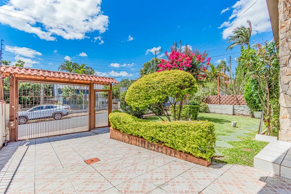 Casa, 5 quartos, 132 m² - Foto 2