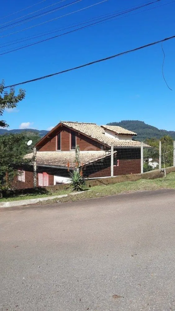 Casa, 4 quartos, 270 m² - Foto 2