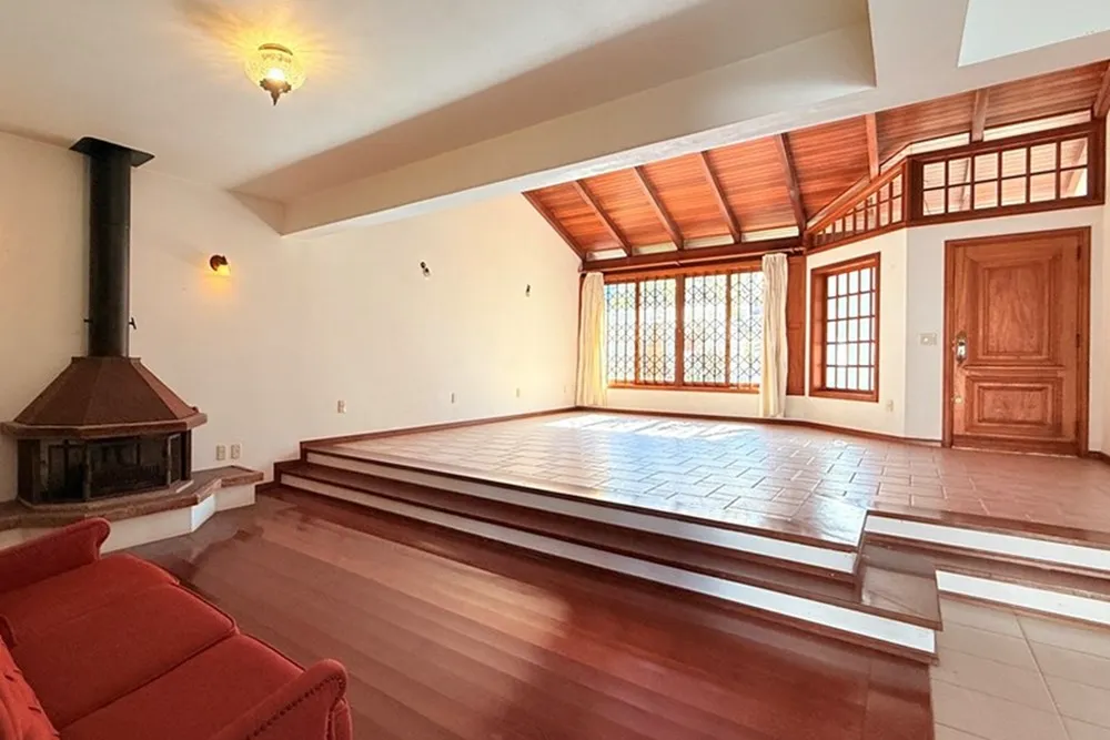 Casa, 3 quartos, 382 m² - Foto 1