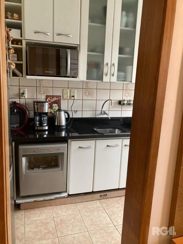 Apartamento à venda com 2 quartos, 62m² - Foto 4