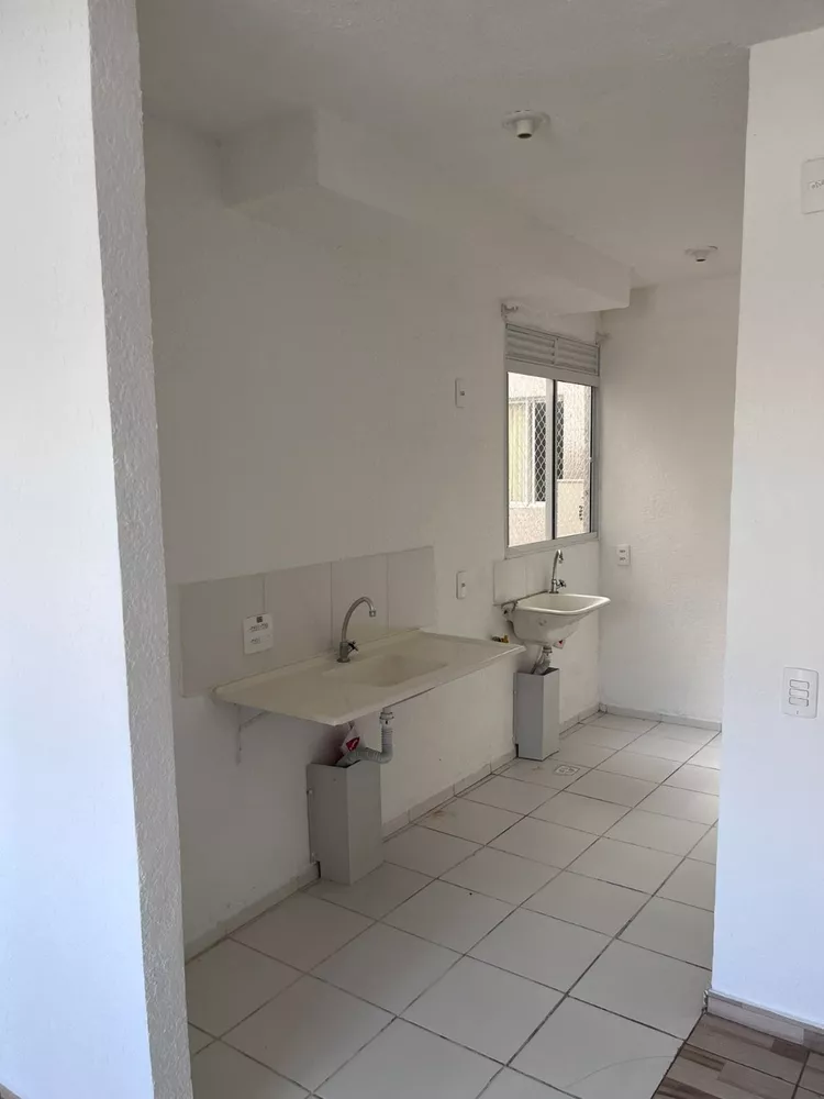 Apartamento à venda com 2 quartos, 42m² - Foto 6