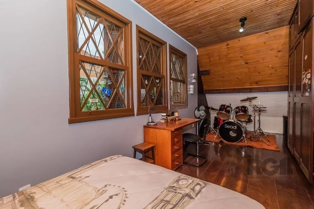 Casa, 4 quartos, 191 m² - Foto 2