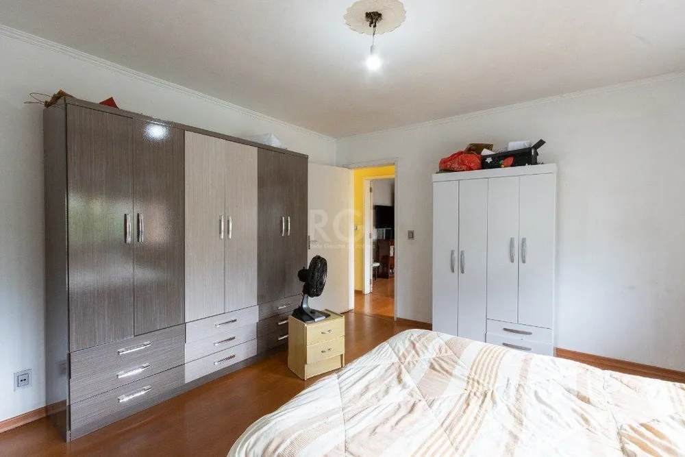 Casa, 4 quartos, 274 m² - Foto 1