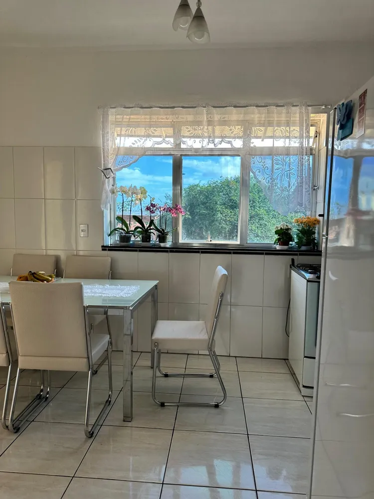 Casa, 3 quartos, 219 m² - Foto 3