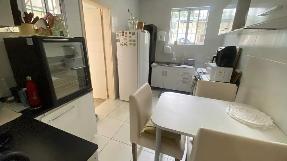 Apartamento à venda com 2 quartos, 79m² - Foto 3