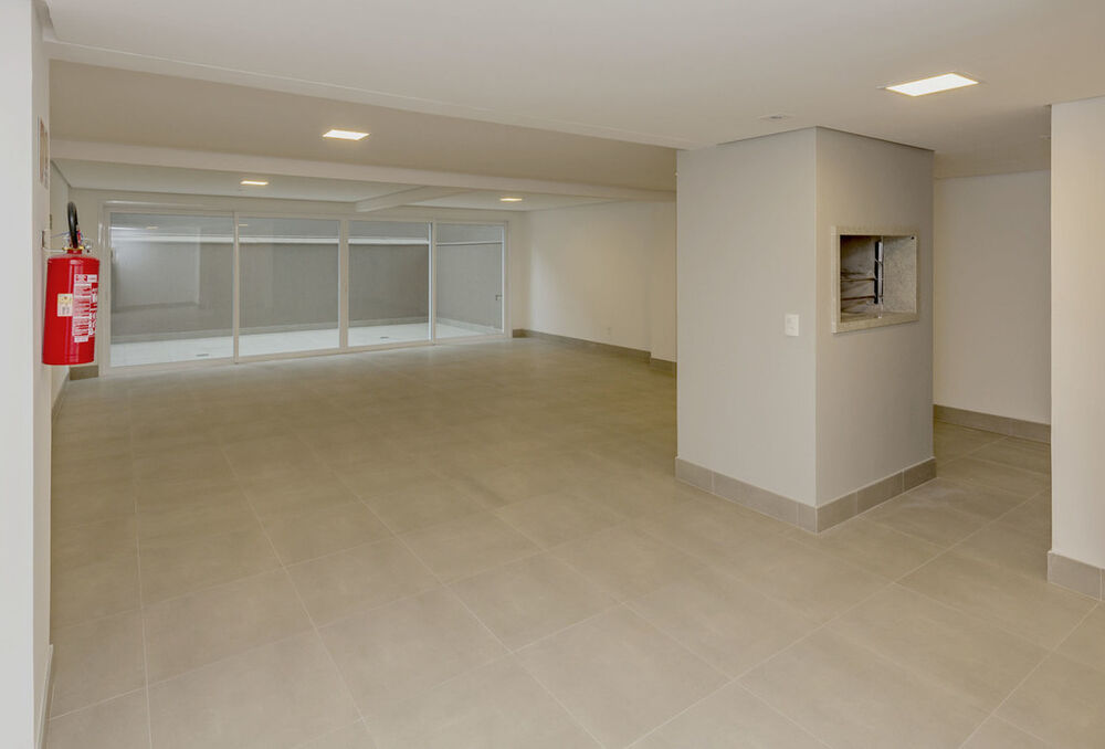 Apartamento à venda com 2 quartos, 71m² - Foto 3