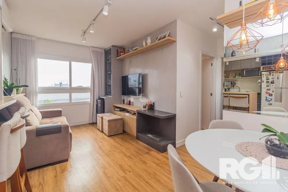 Apartamento à venda com 2 quartos, 63m² - Foto 1