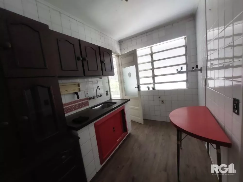 Apartamento à venda com 2 quartos, 68m² - Foto 2